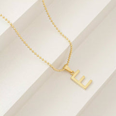 Letras E
