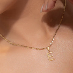 Letras E