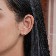 Aretes 4  mm con circonias