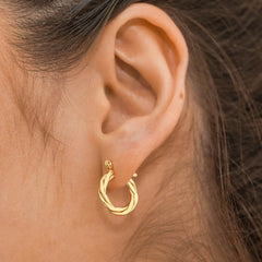Aretes Candonga Entorchada Plana